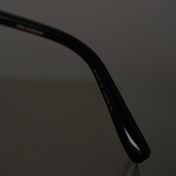 Dita Mach One - 18k Gold and Black - Picture 9 of 10